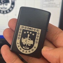 Jandarma Logolu  Zippo Çakmak